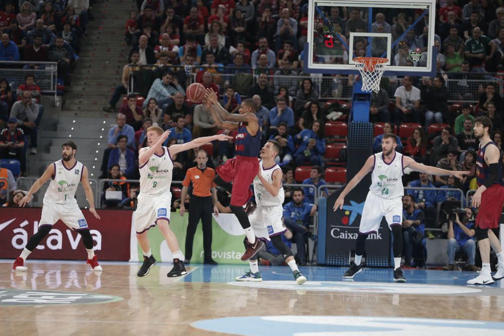 El conjunto de Joan Plaza se vuelve para Málaga a las primeras de cambio tras una mala segunda parte del encuentro ante el FC Barcelona Lassa