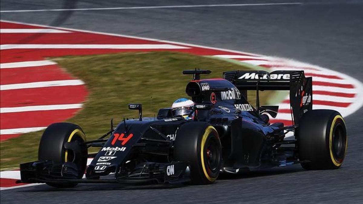 El logo de Johnnie Walker seguirá en el chasis del McLaren