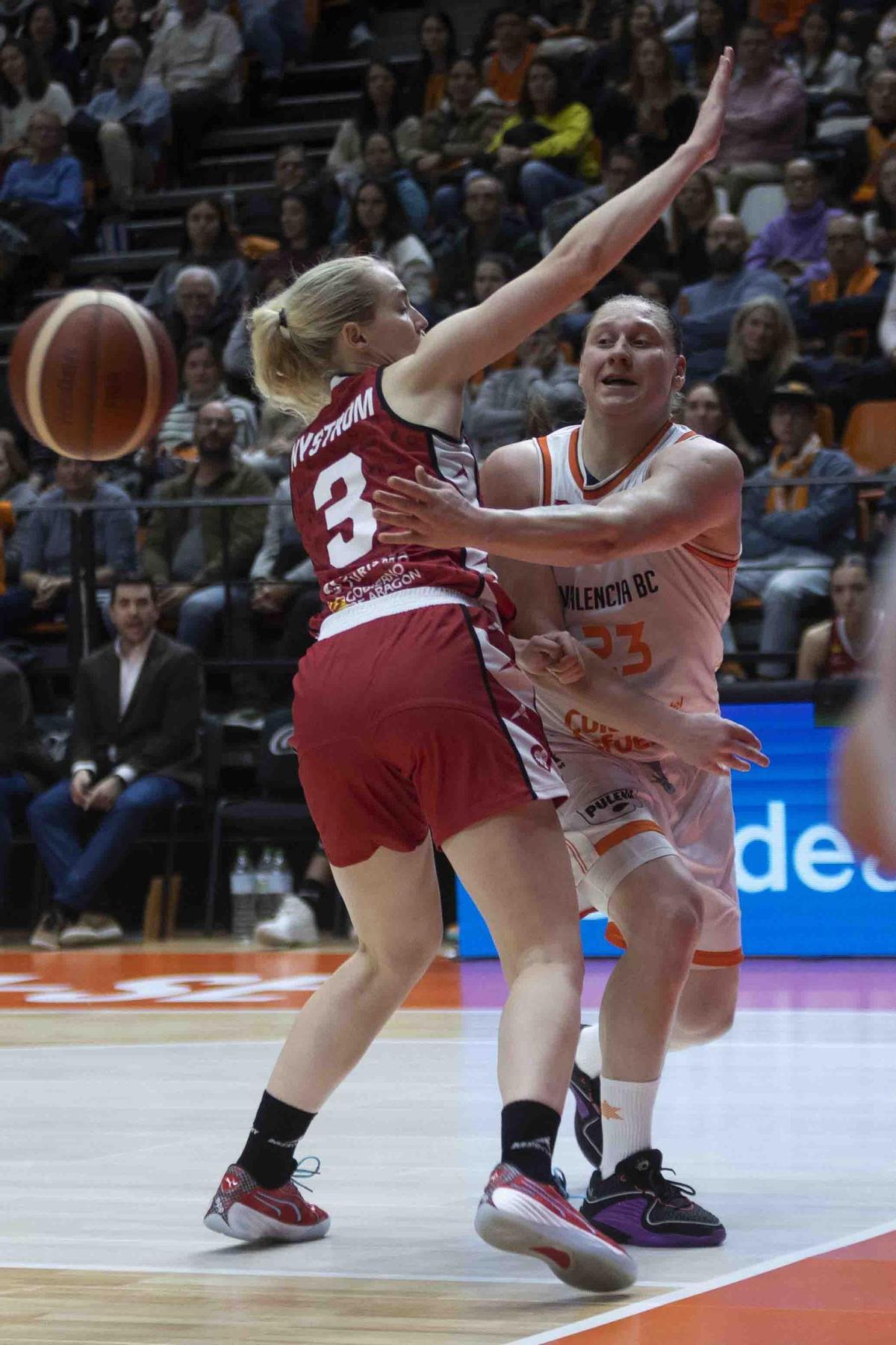 Partido Valencia Basket- Casademont Zaragoza