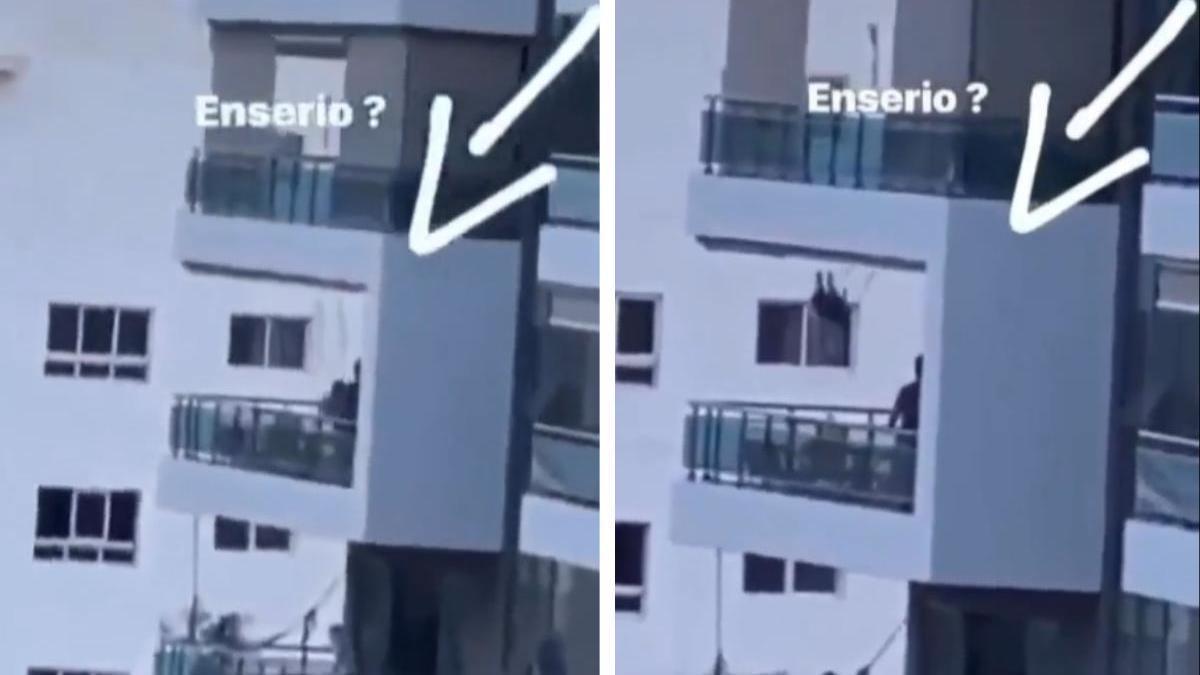 Dos fotogramas del escalofriante vídeo de una persona columpiando a un niño en el balcón de un séptimo piso