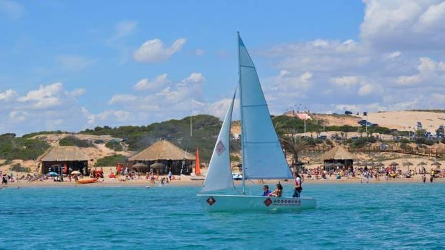 Un área de relax...  y con una gran actividad náutica