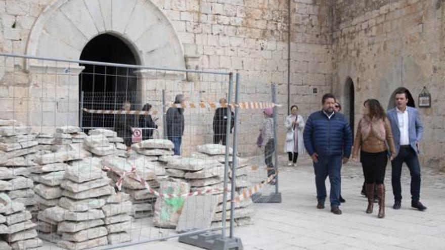 Visita a las obras del Castillo de Peñíscola.