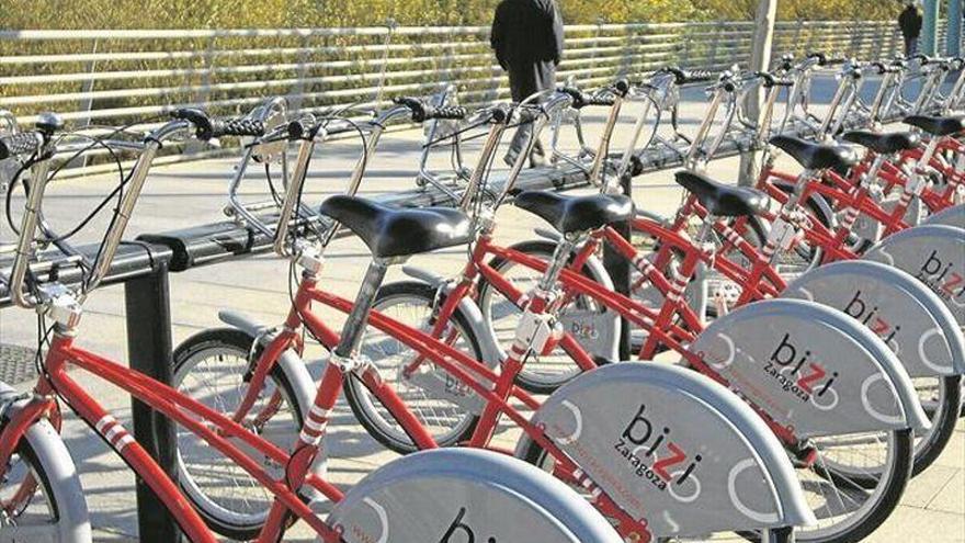 Colectivos ciclistas respaldan el carril bici en el Paseo Sagasta de Zaragoza