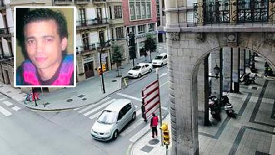 Los dos acusados de matar a Francisco Casáis en 2011 aceptan un año y medio de prisión