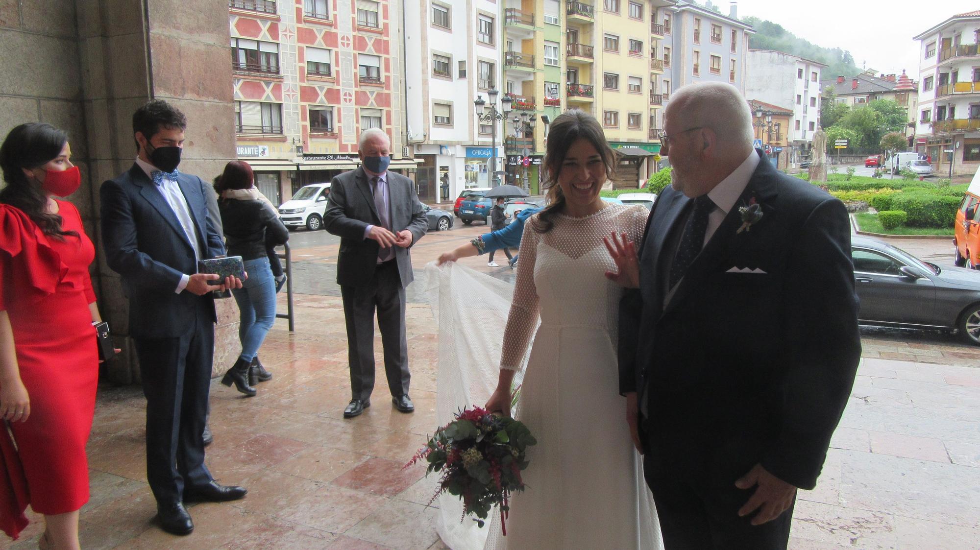 Las bodas que vuelven tras el estado de alarma: la primera del año en Cangas de Onís