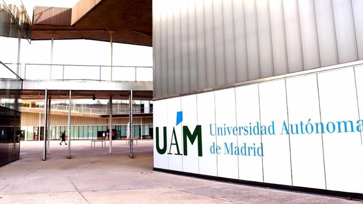 Entrada de la Universidad Autónoma de Madrid