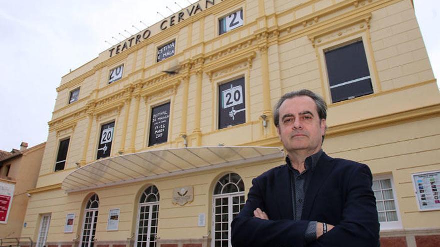 Juan Antonio Vigar, en el Teatro Cervantes.