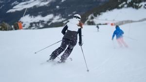 Bitllets de Rodalies Renfe i Ferrocarrils de la Generalitat per anar a diferents estacions d'esquí de Catalunya amb forfet inclòs: com adquirir-los