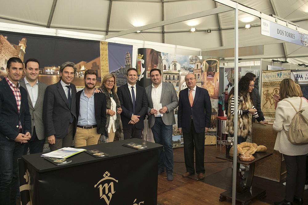 Todos los pueblos de Córdoba en una visita a la Feria de los Municipios.