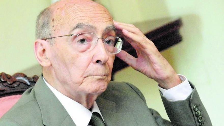 José Saramago consuela en su centenario