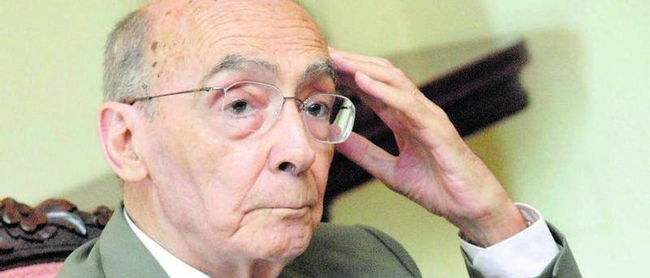 El escritor José Saramago.