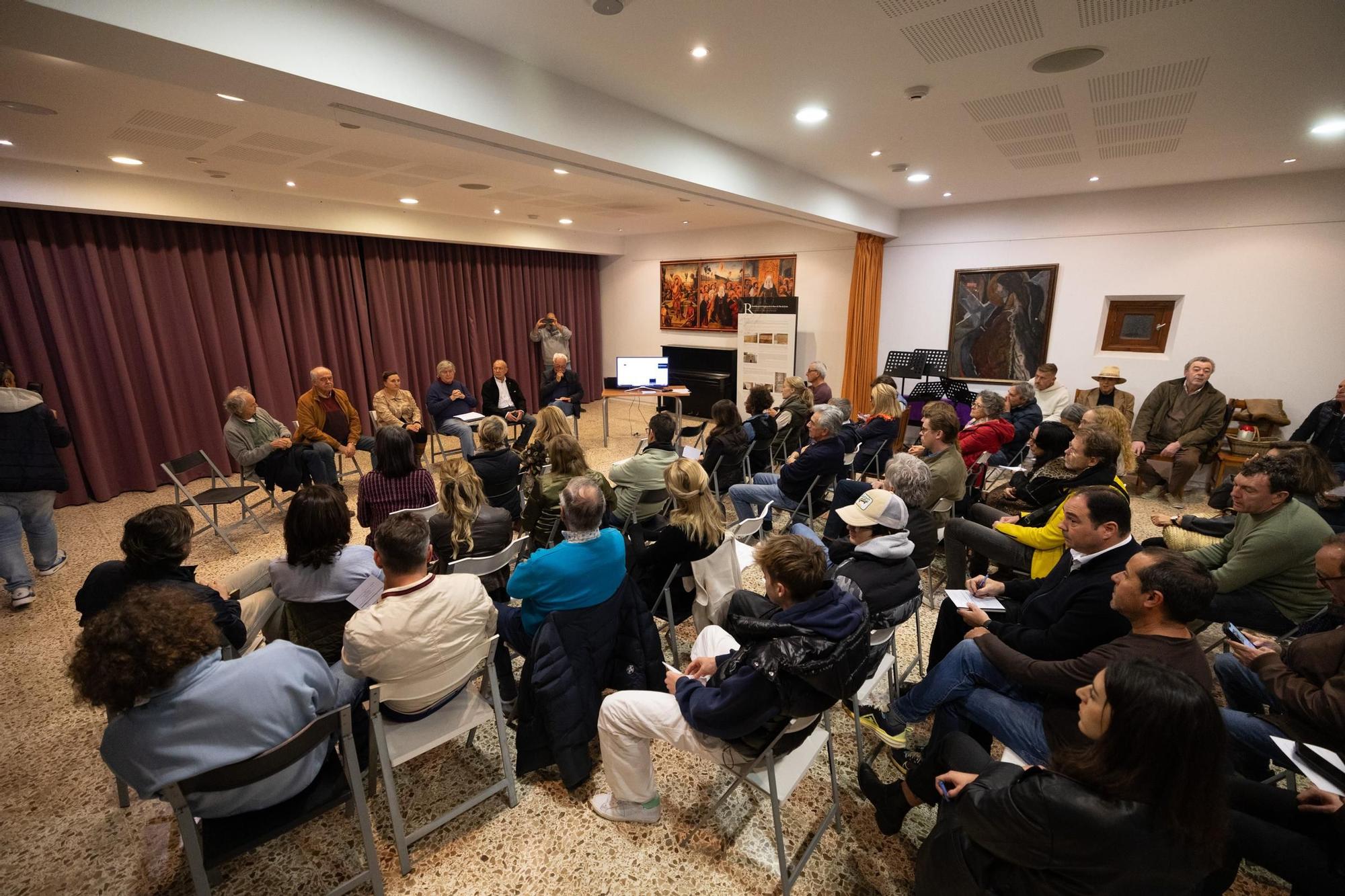 Los vecinos piden más medidas contra los efectos ambientales del vertedero de Ca na Putxa