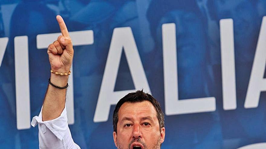 Salvini encapçala una manifestació per demanar eleccions  anticipades