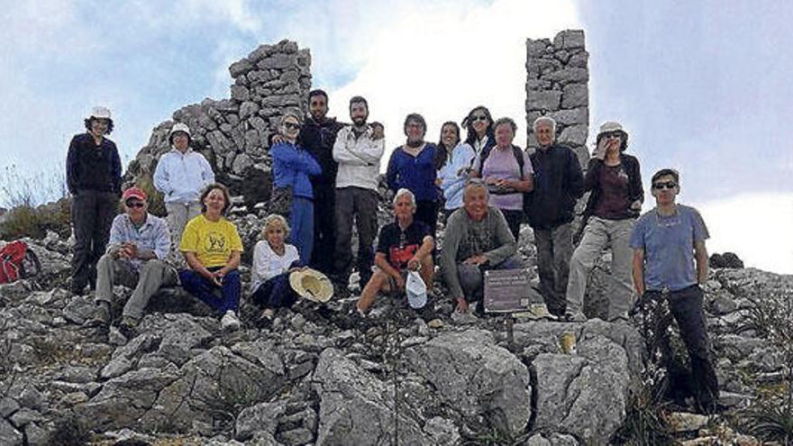 Participantes en la excursión a sa Mola de s´Esclop.