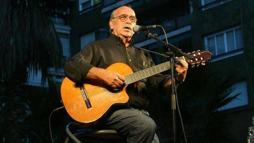 Serrat, Ibáñez y Carmen París actúan hoy en homenaje a Labordeta