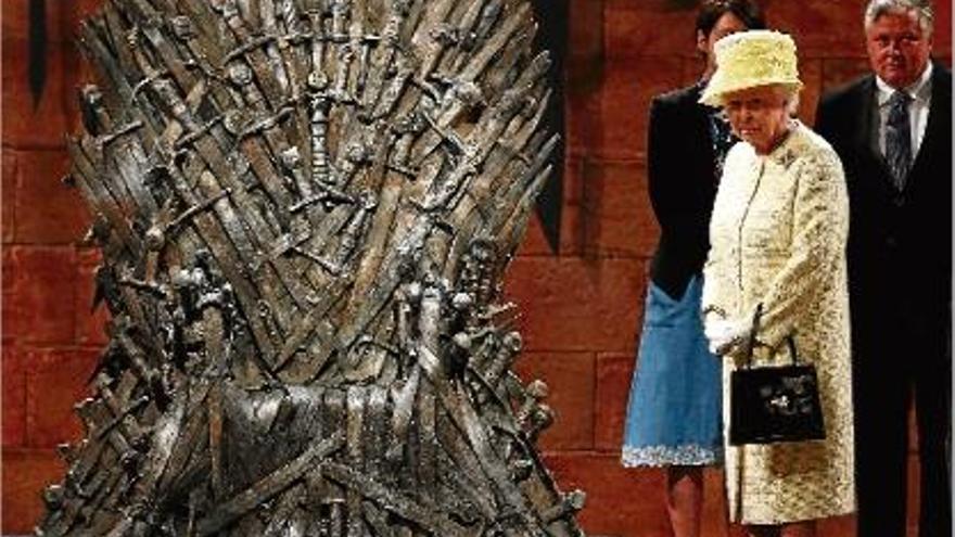 La mateixa reina Isabel d&#039;Anglaterra va visitar l&#039;exposició de &quot;Joc de trons&quot; quan es va exhibir a Londres.