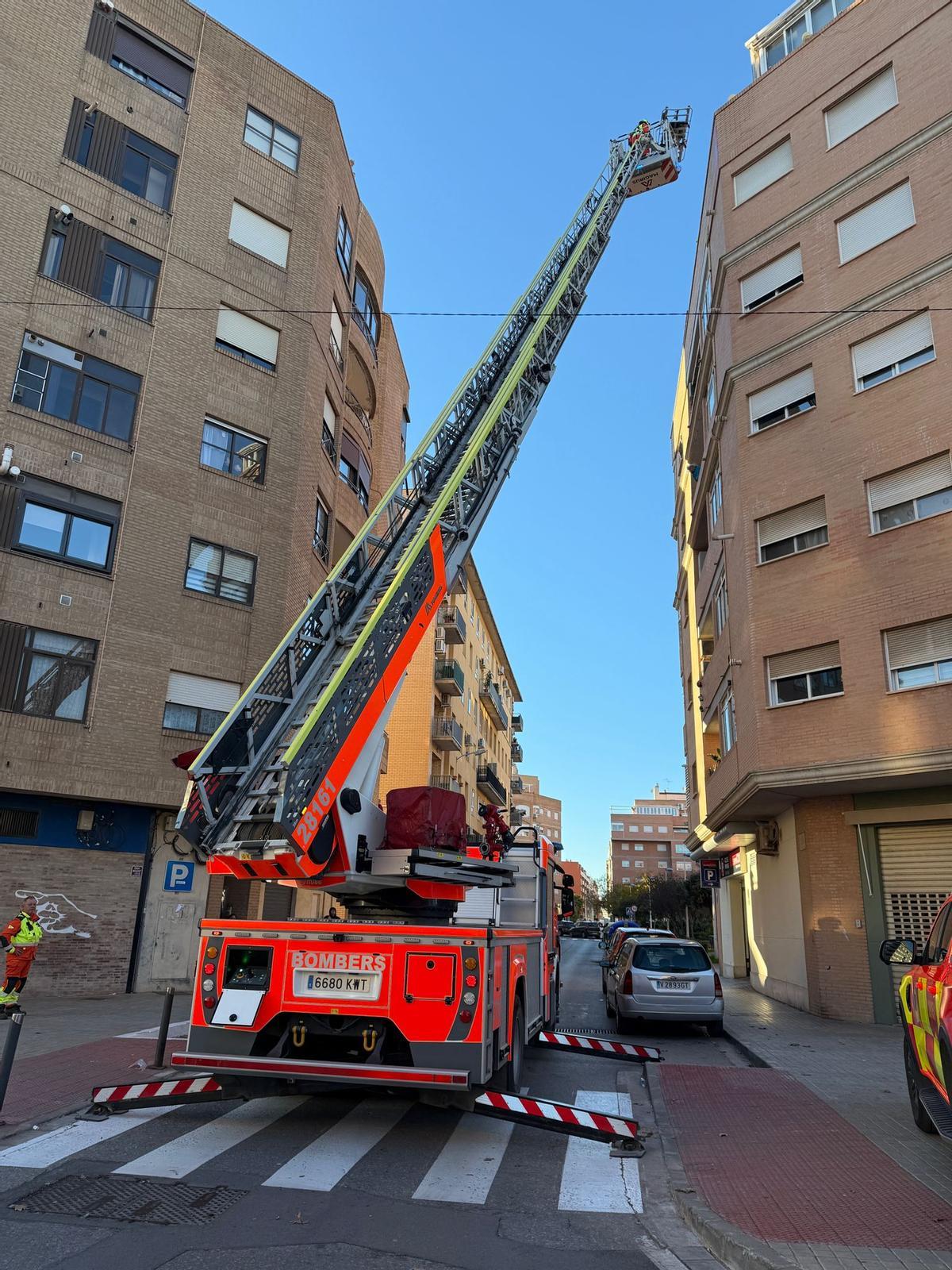 Imagen del despliegue de los bomberos.