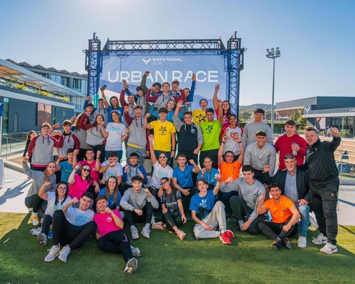 Las imágenes de la carrera solidaria de la Rafa Nadal Academy