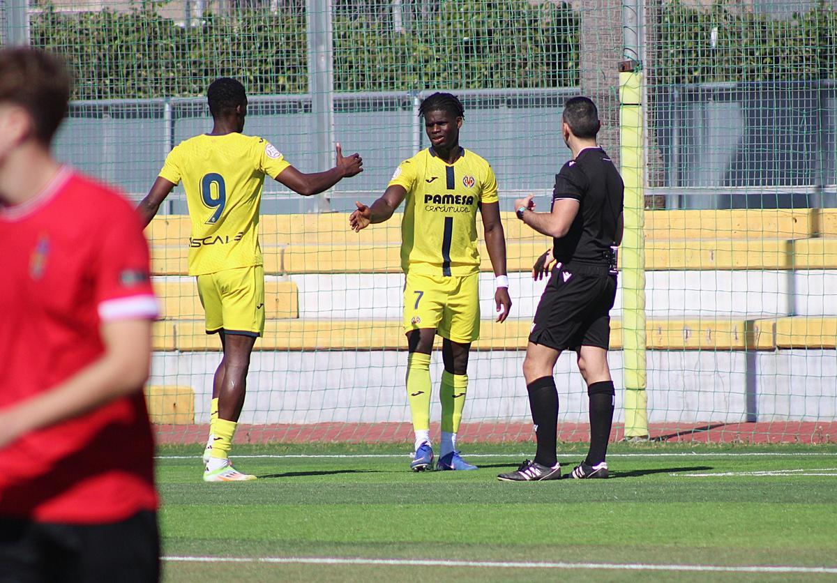 Walle Babacar anotó los dos últimos goles del Villarreal frente al Alboraya.