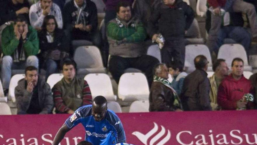 Los jugadores del Getafe celebran el gol de Juan Rodríguez.