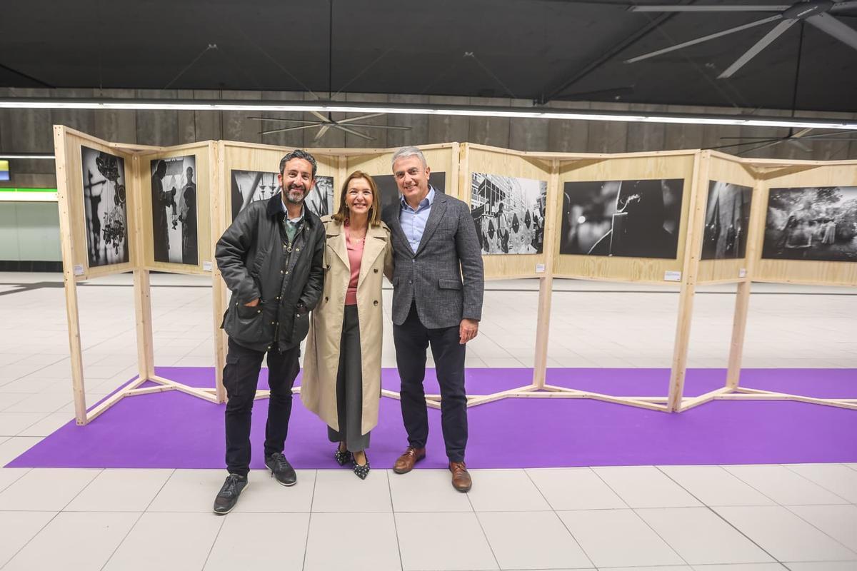 Metro de Málaga acerca la Semana Santa con una exposición de Lorenzo Carnero en Guadalmedina Metro de Málaga acerca la Semana Santa con una exposición de Lorenzo Carnero en Guadalmedina
