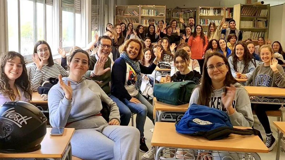 Los alumnos del IES Monastil realizan un viaje-intercambio a Francia