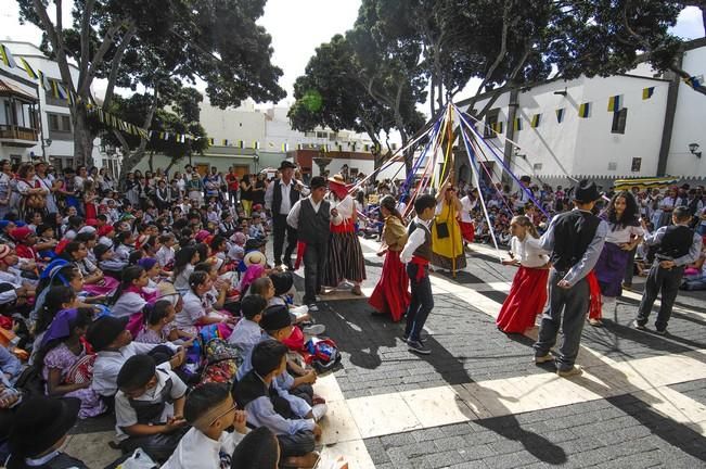 FIESTA DIA DE CANARIAS ORGANIZADO PORLA ORDEN ...