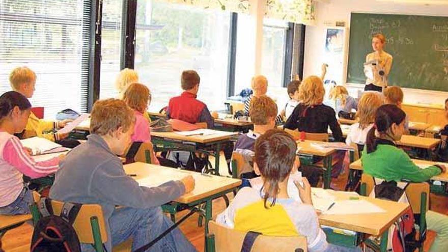 Alumnos finlandeses, durante una clase en una escuela del país escandinavo. // FdV