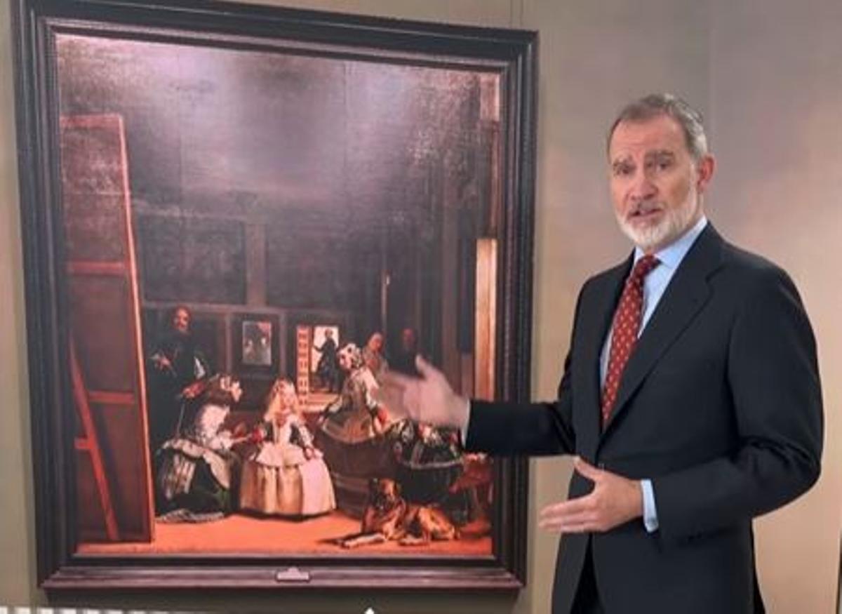 El rey Felipe VI explica Las Meninas en el directo 1.000 del Museo del Prado