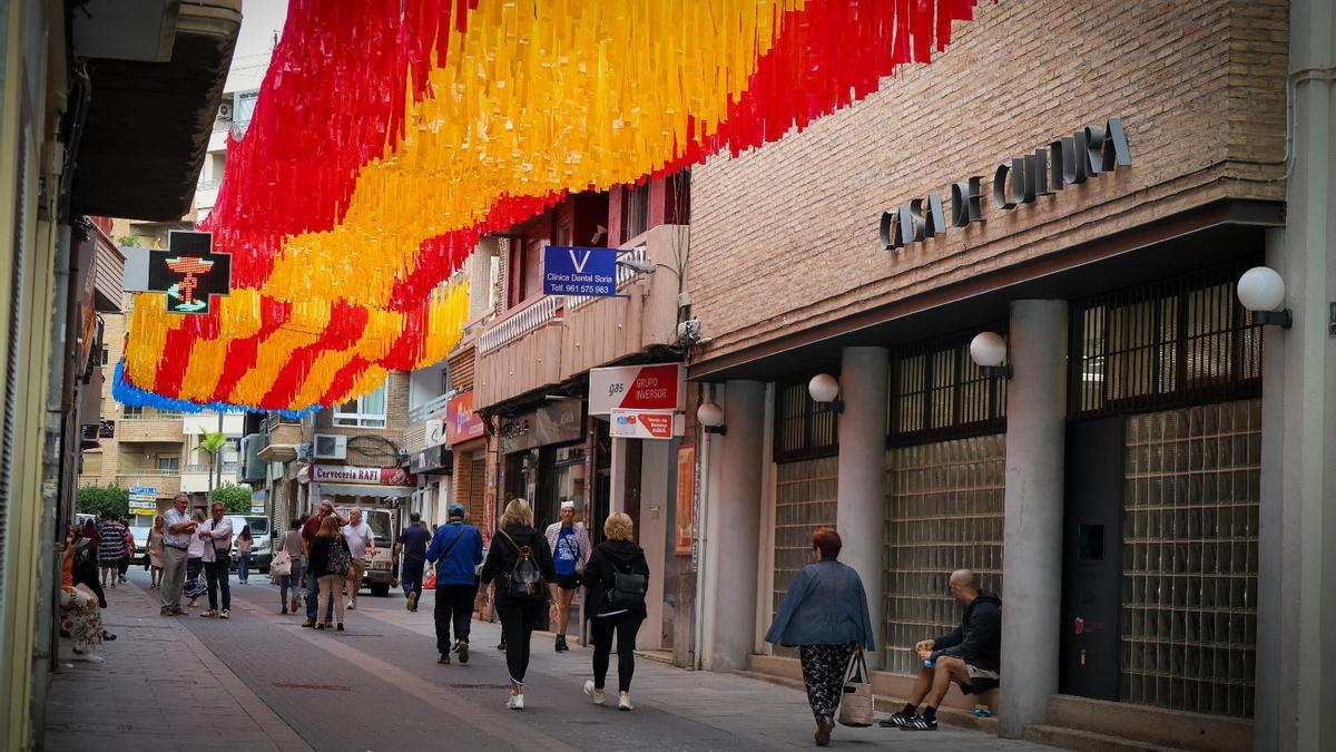 Ambas banderas en Torrent