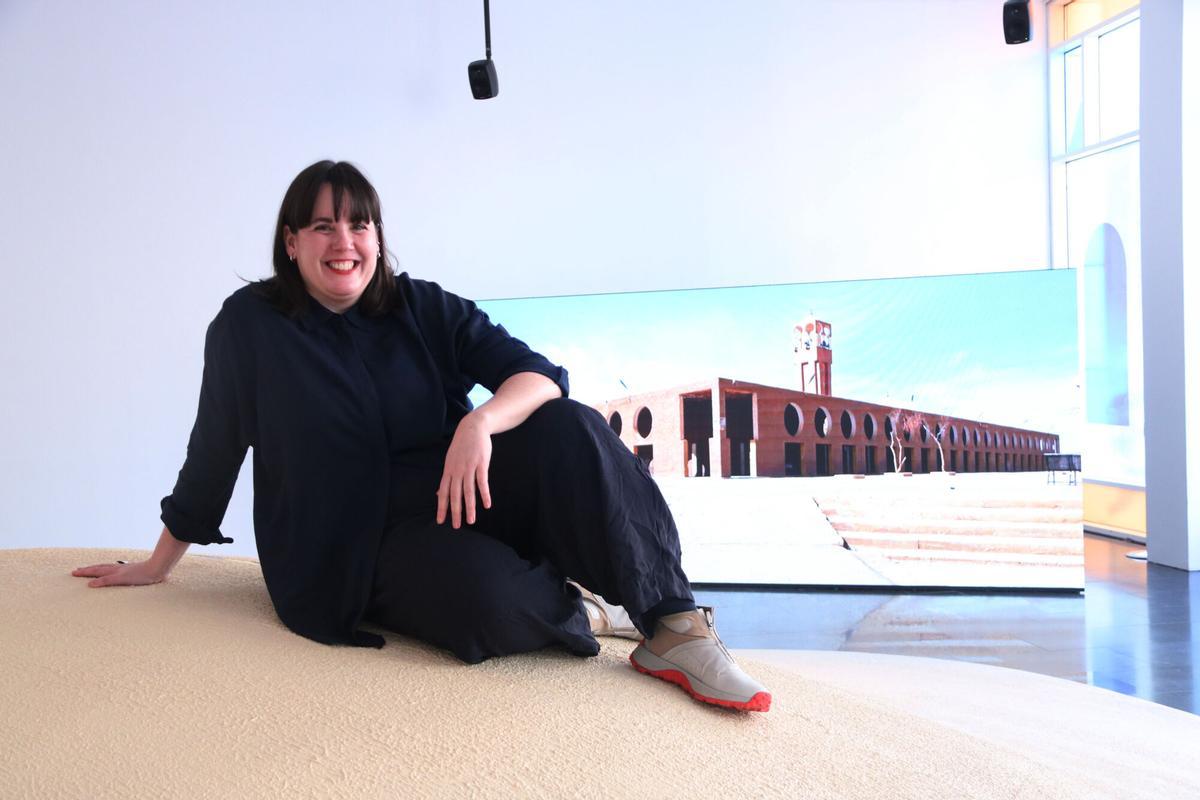 La artista Anna Moreno en el Macba.