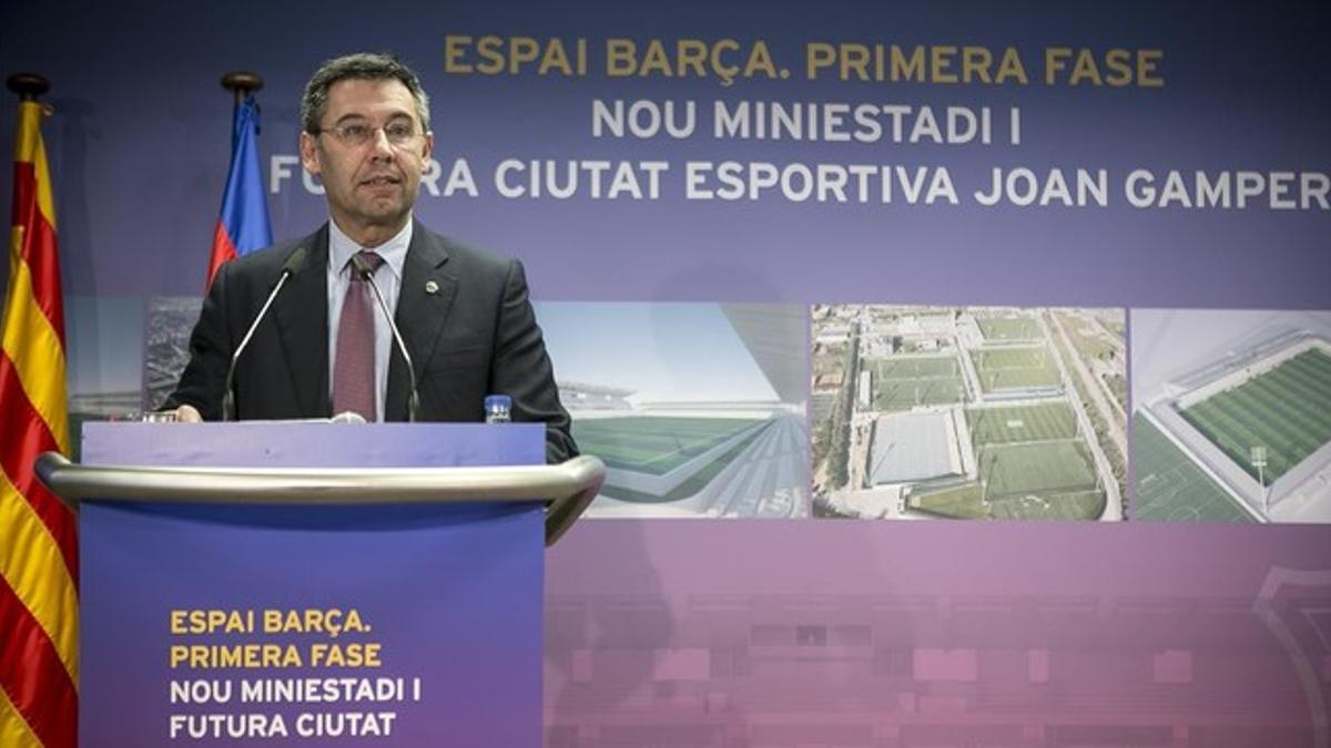 Josep Maria Bartomeu, durante la presentacion del futuro Miniestadi.