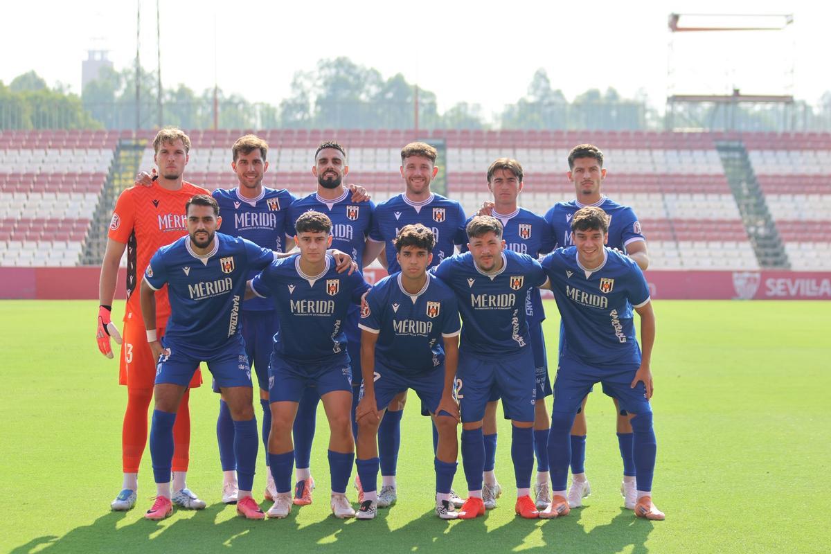 Once inicial del Mérida.