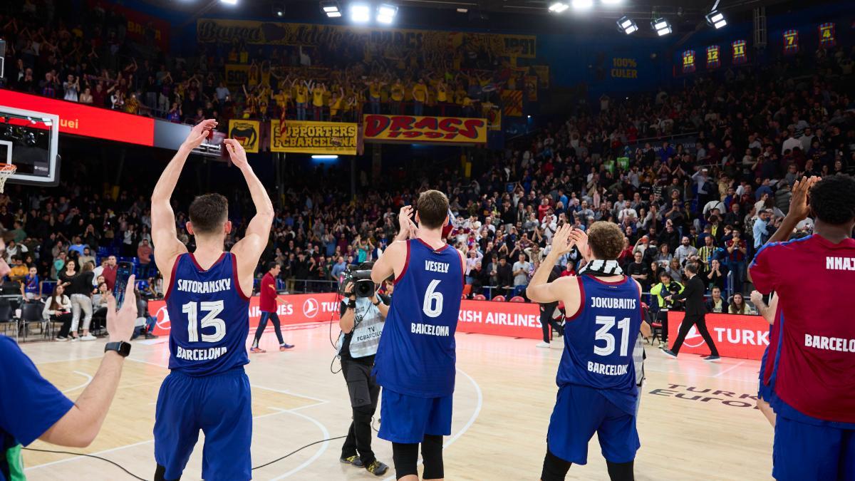 El Palau sigue dando alas al Barça