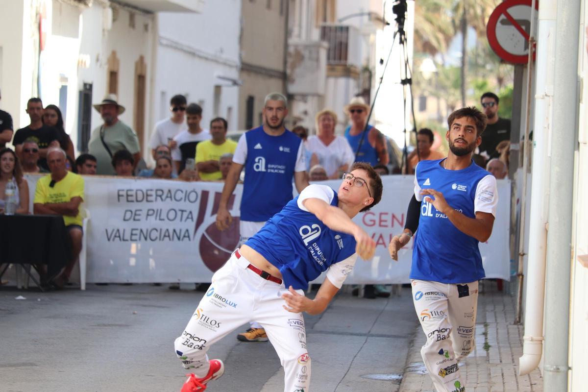La Rectoria ha destacaten la fase regular de la Lliga de Llargues.