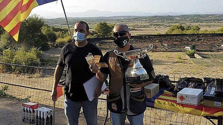 Joaquín Tejada gana el Trofeo de Tiro de Petra