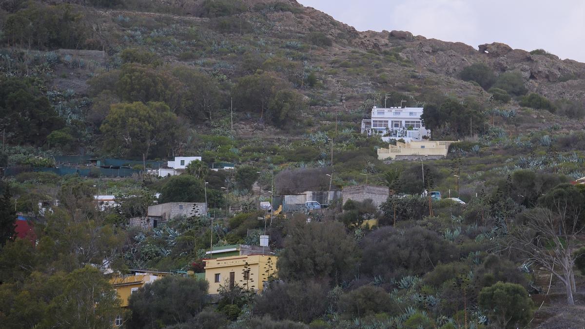 Falta de alcantarillado en Siete Puertas
