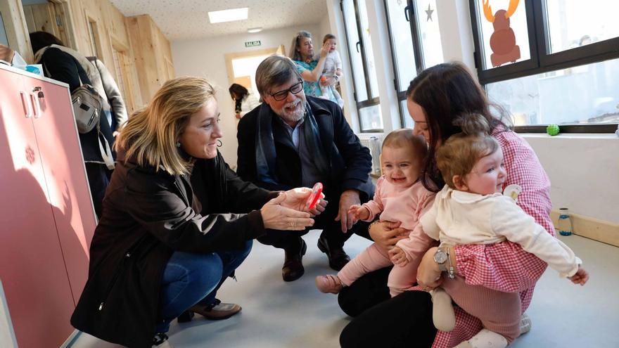 Así fue la inauguración de la escuelina de Illas, la primera de Asturias &quot;100 por ciento autonómica&quot;