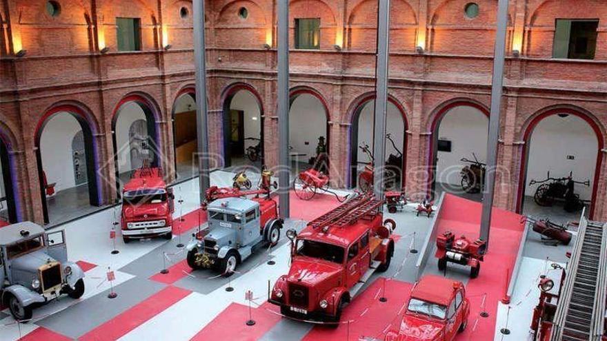 &quot;Pinceladas&quot; muestra en Zaragoza las actitudes e inquietudes de los bomberos