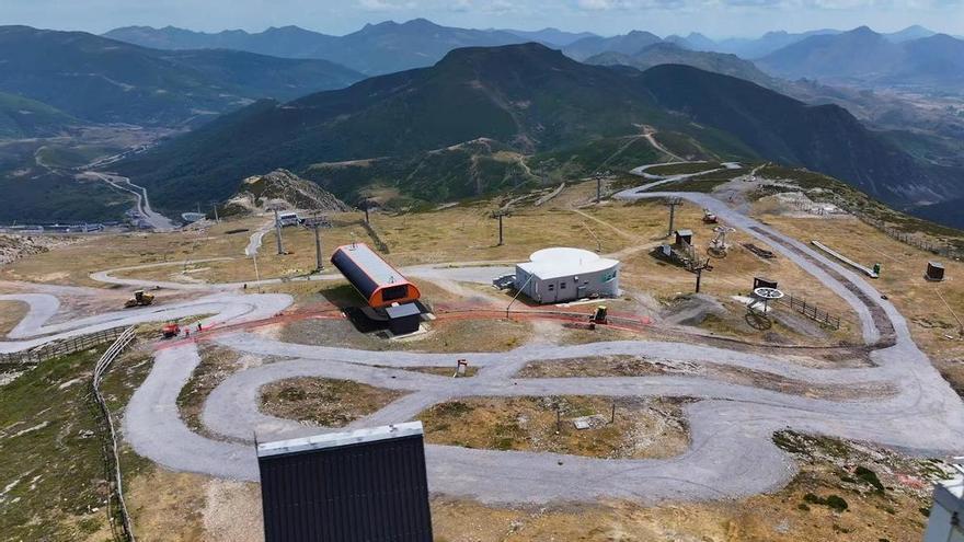 El sector de la nieve denuncia el "incumplimiento" del proyecto para mejorar las rutas de la estación invernal de Pajares