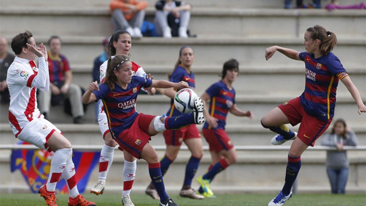 El Barça femenino goleó a placer al Rayo