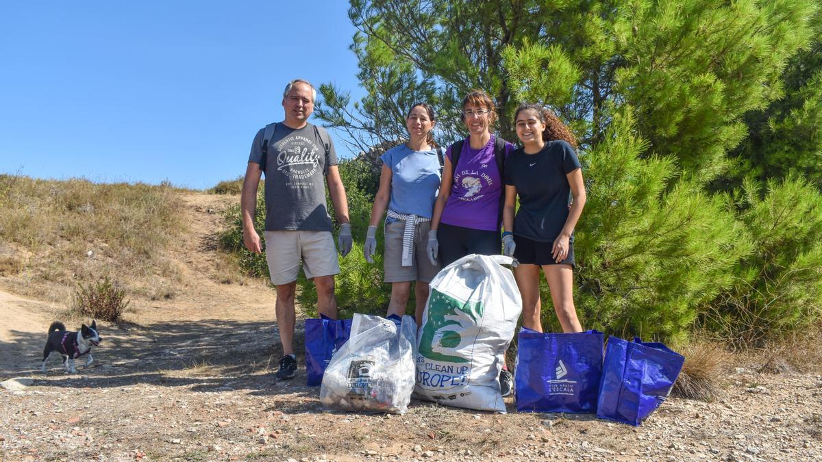 Imatge d&#039;arxiu d&#039;una de les campanyes de Let’s Clean Up Europe fetes a la comarca