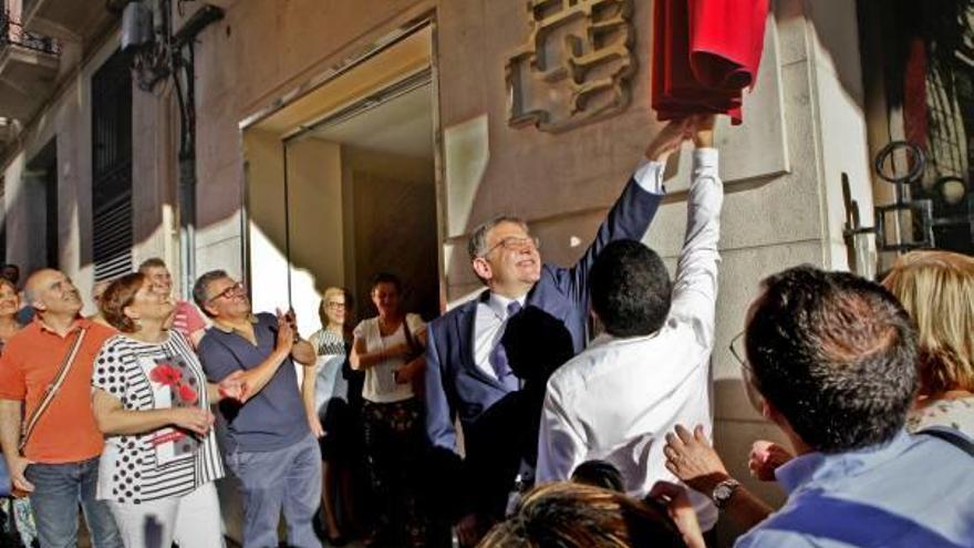 El PSOE de Alcoy abandona su sede histórica y abre otra nueva en el centro urbano