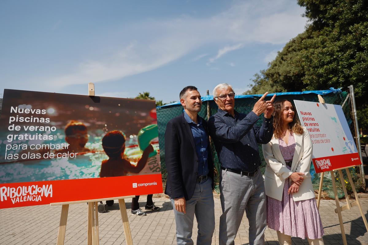 Joan Ribó, Sergi Campillo y Gloria Tello, de Compromís, proponen dos nuevas piscinas para València