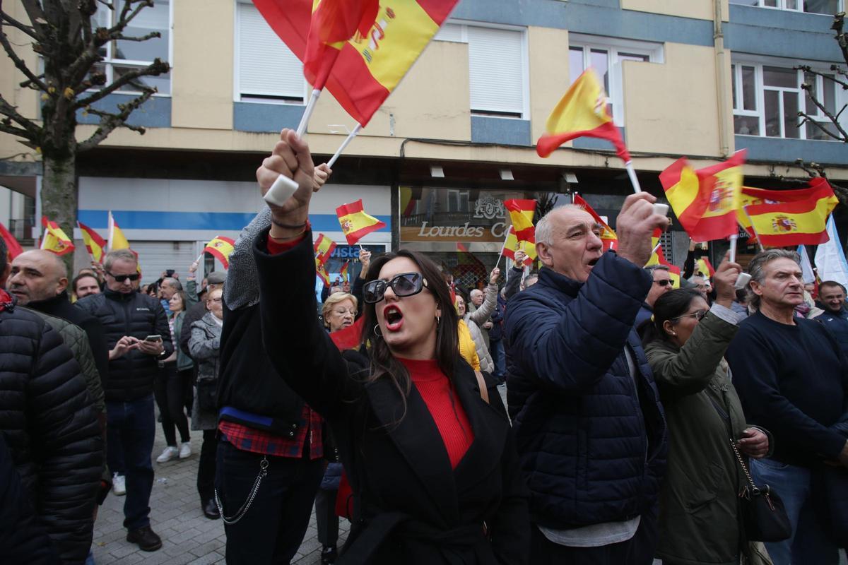 Protestas en Lugo, Galicia, en contra del acuerdo de amnistía entre el PSOE y Junts