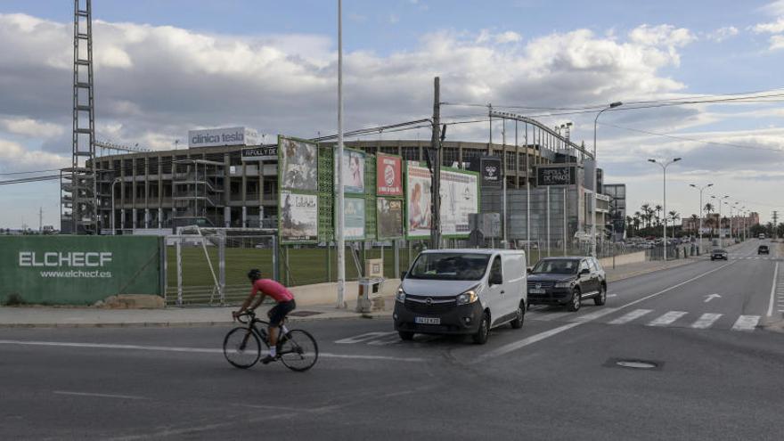 La urbanización del centro de ocio y comercial del Martínez Valero prevé dos rotondas con grandes avenidas