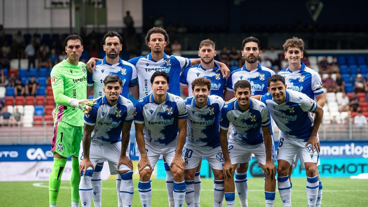 Alineación del CD Tenerife en la visita a la SD Eibar.