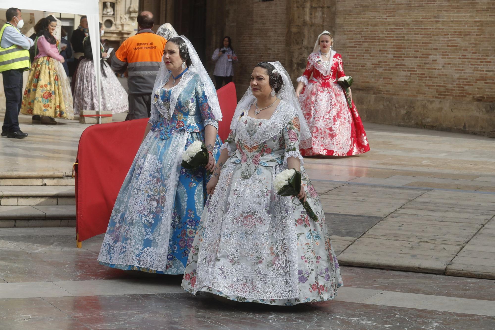 Búscate en el segundo día de ofrenda por la calle de la Paz (entre las 15:30 a las 17:00 horas)