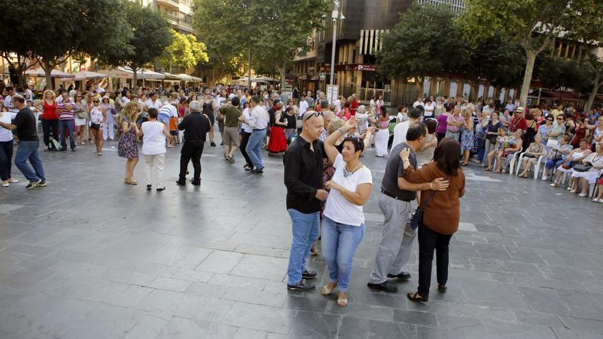 Encuentro de casales de barrio en Palma.