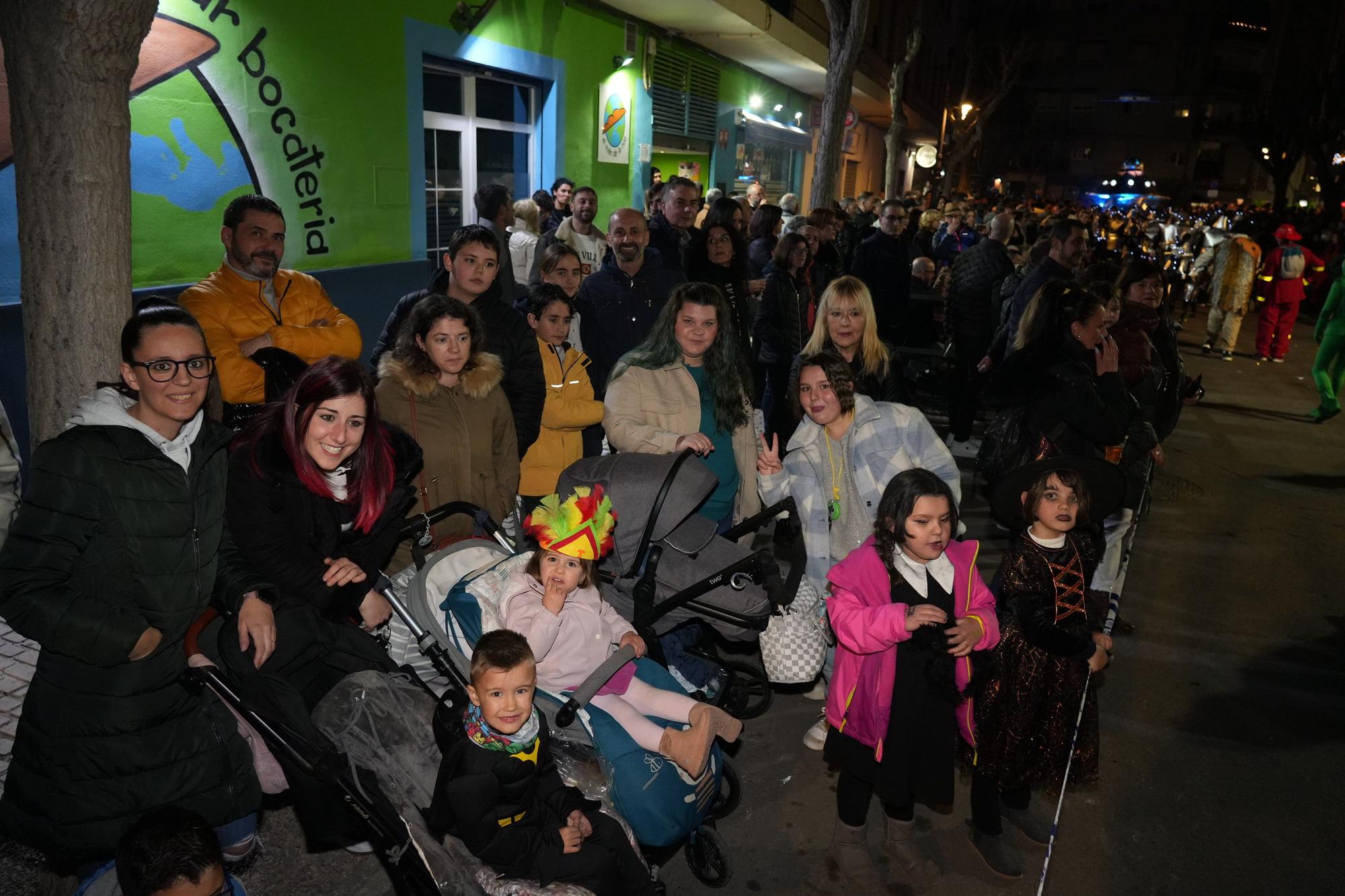 GALERÍA | El Grao de Castelló se disfraza para celebrar el Carnaval